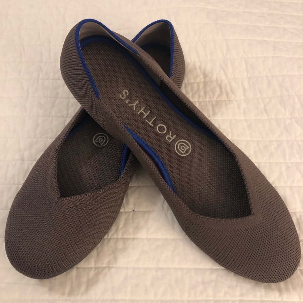 Barely worn Rothy’s The Flat in Mink size 8.5